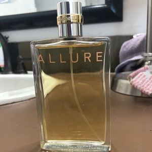 Chanel Allure!